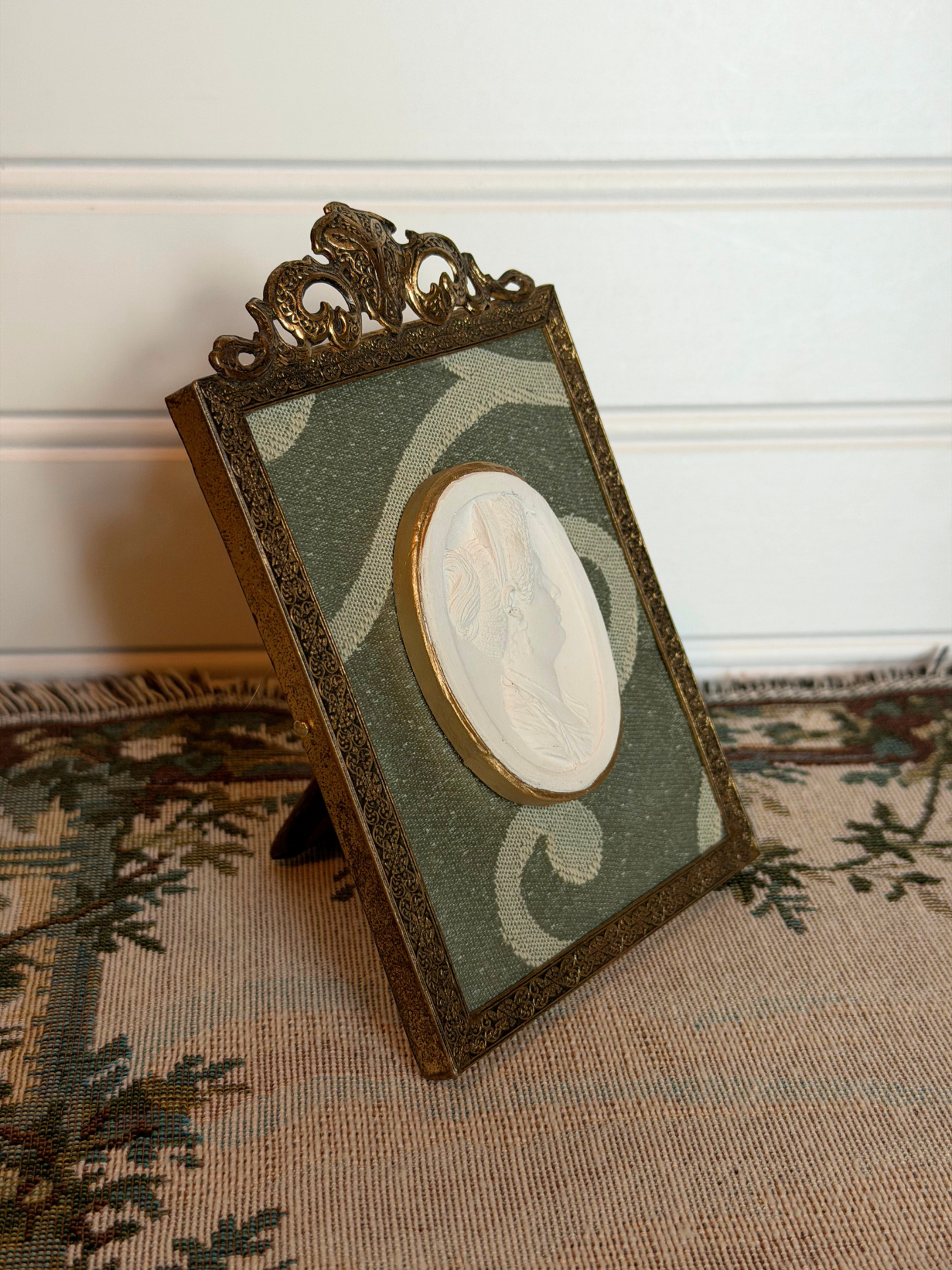 Framed Flavia Intaglio