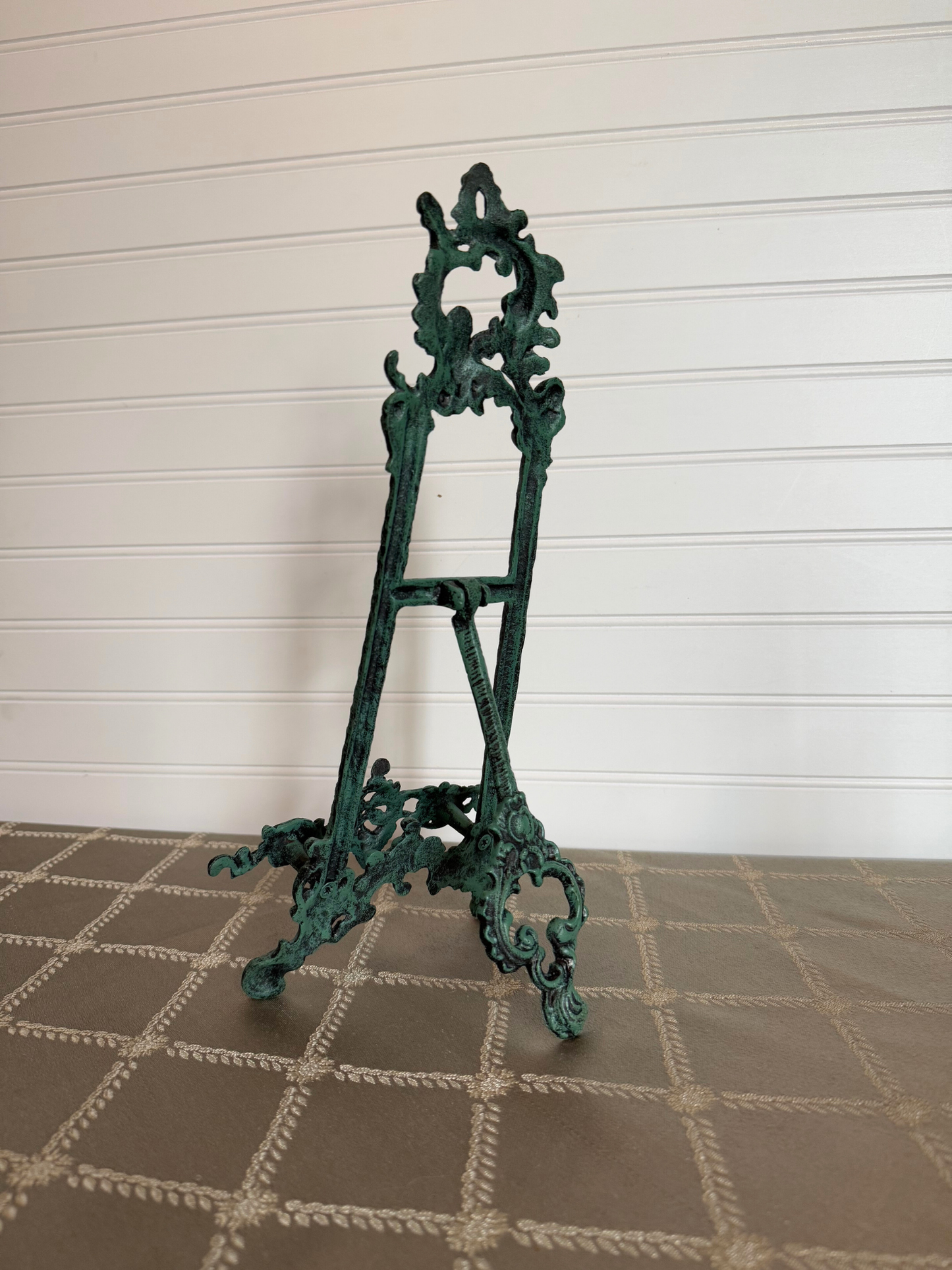 Green Cast Iron Easel