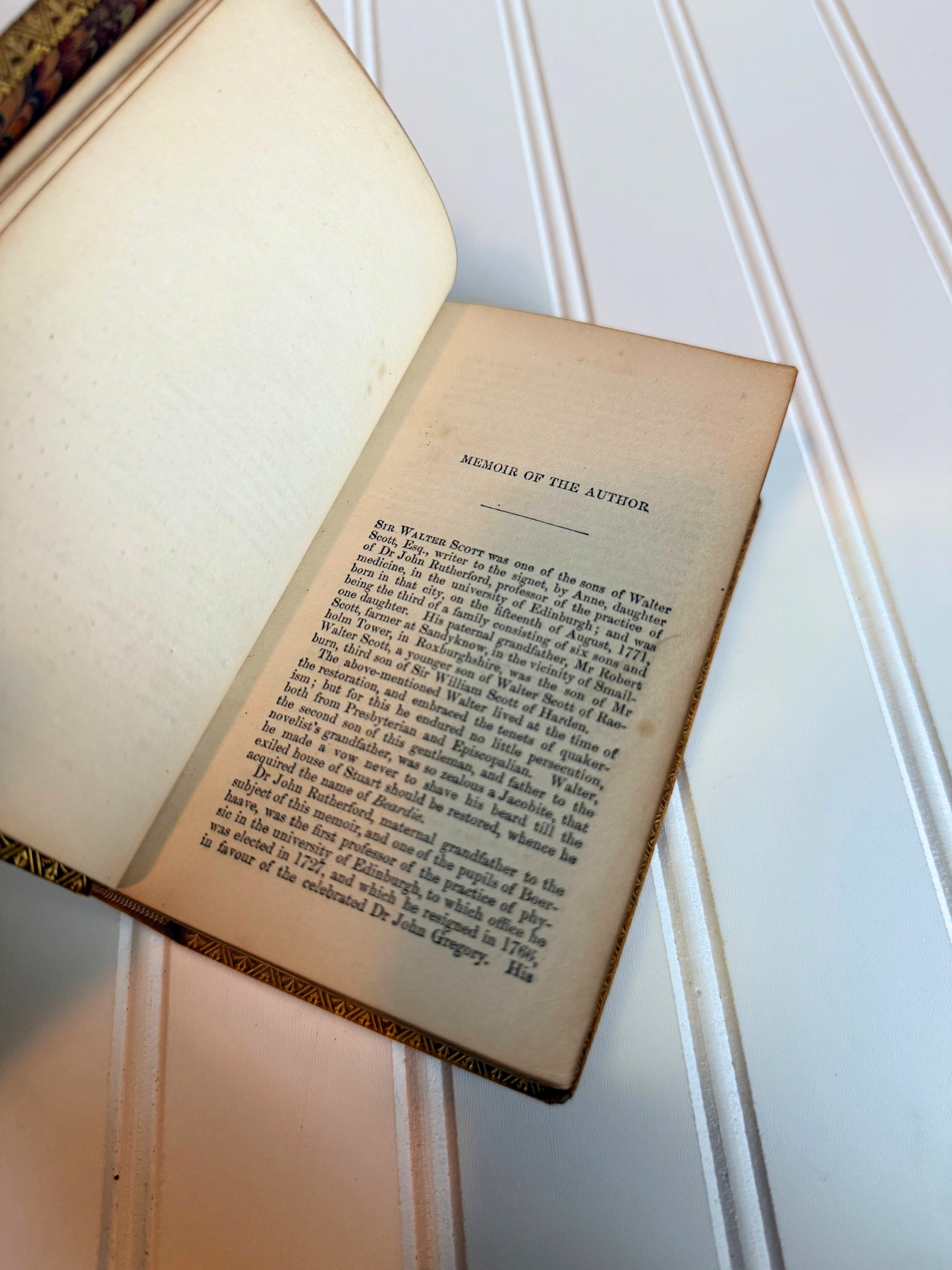 Mini Book: Scotts Poetical Works