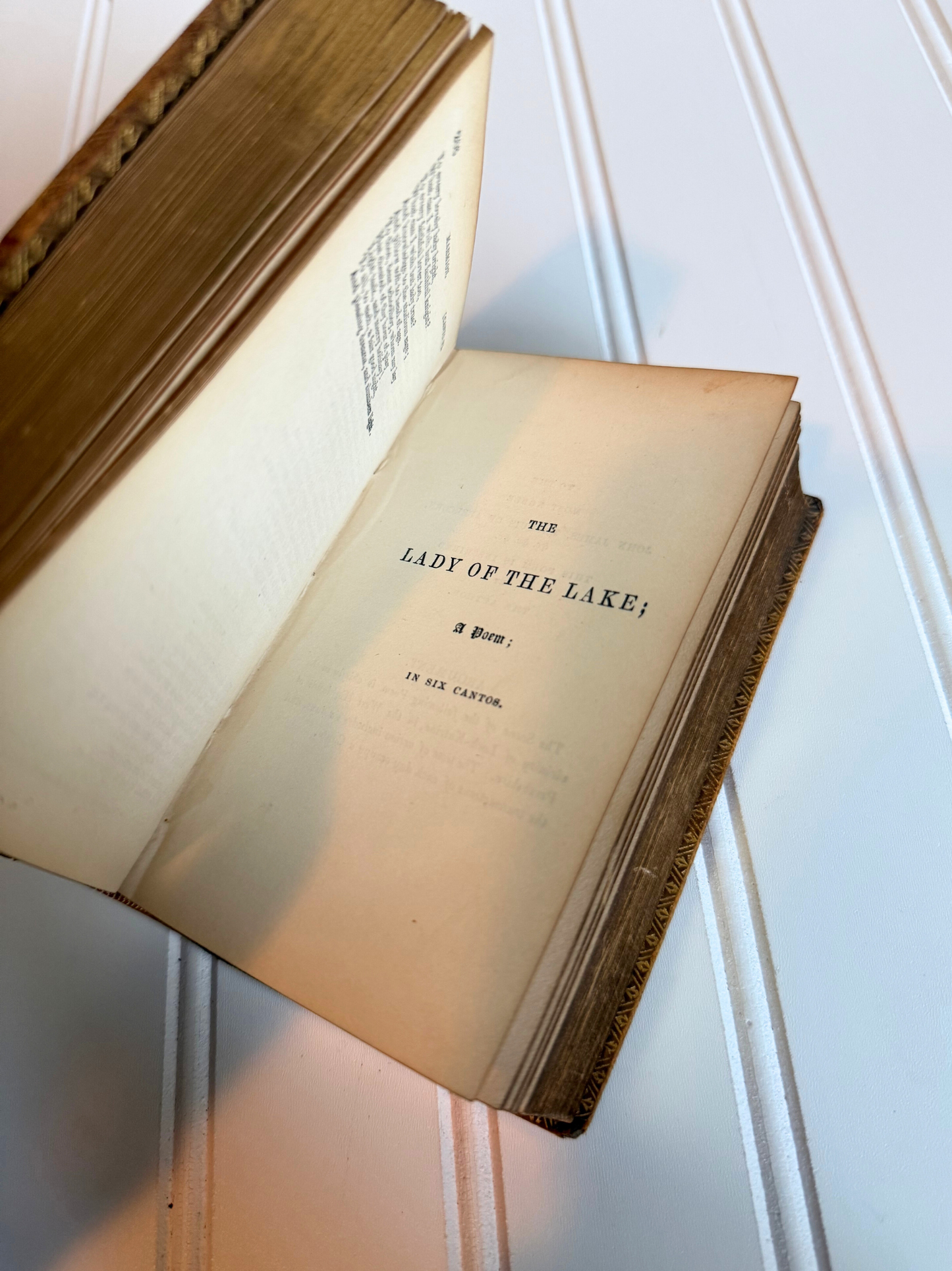 Mini Book: Scotts Poetical Works