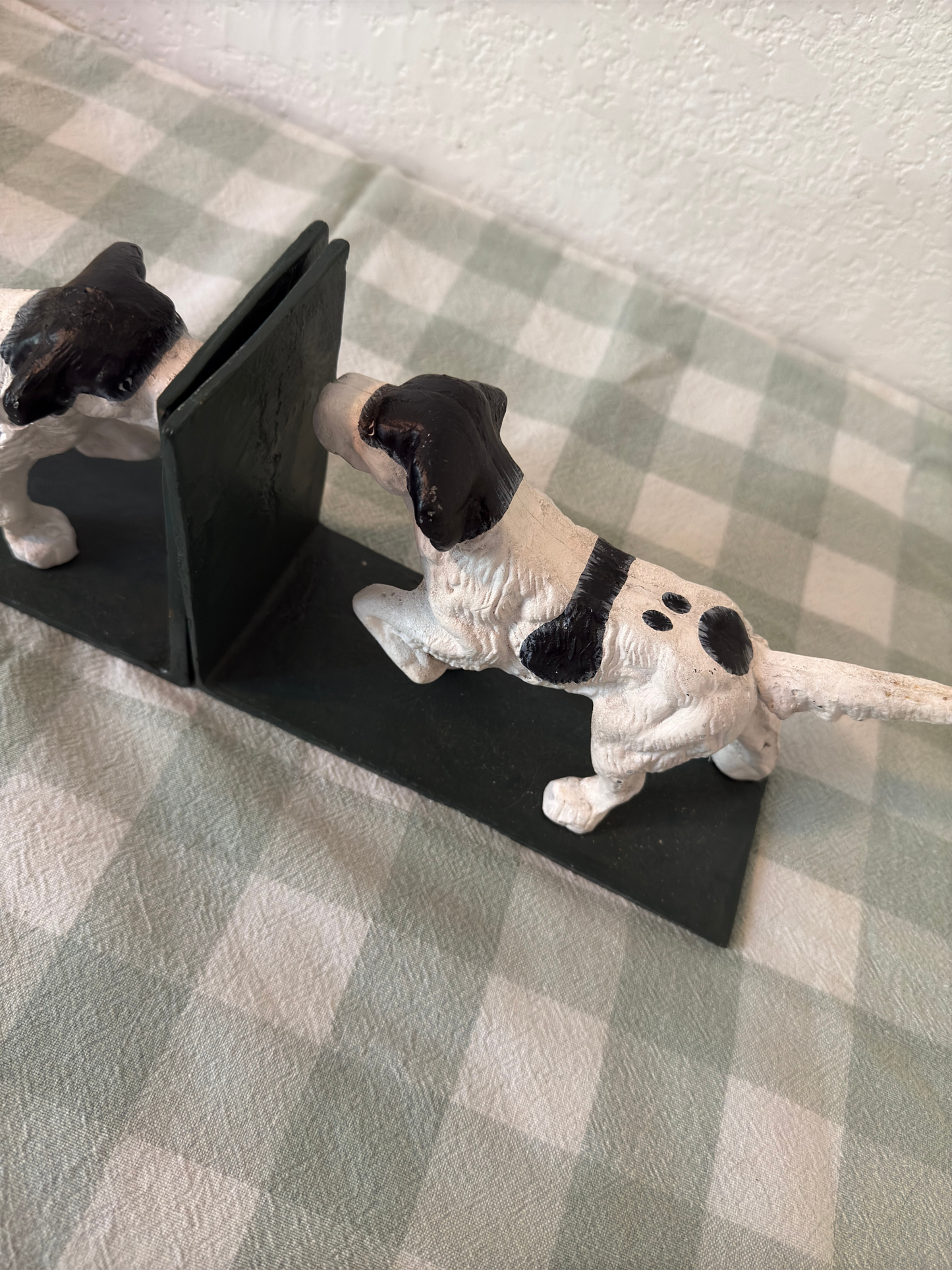 Heavy Cast Iron Hunting Dog Bookends
