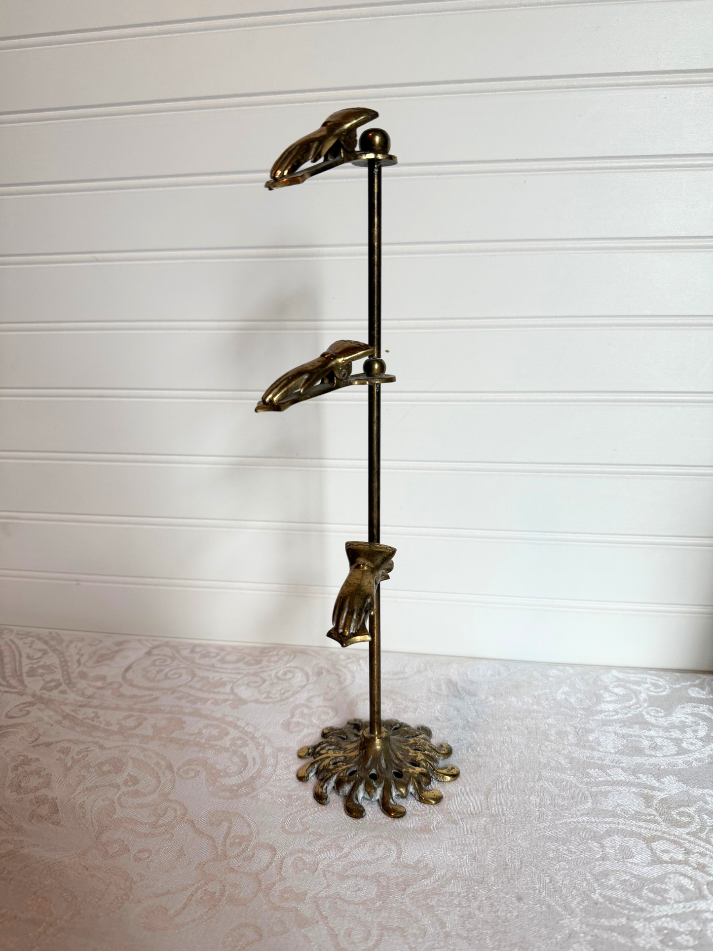 Brass Hand Clip Stand