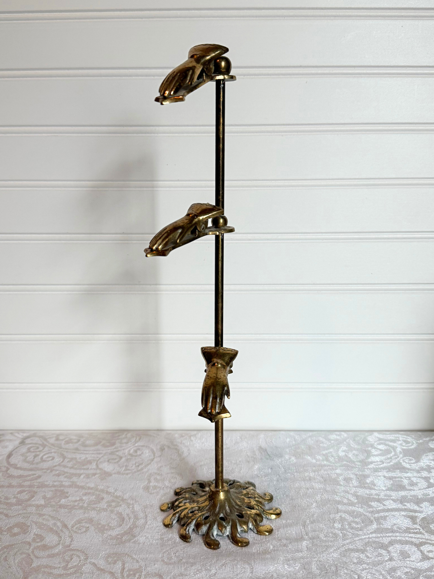 Brass Hand Clip Stand