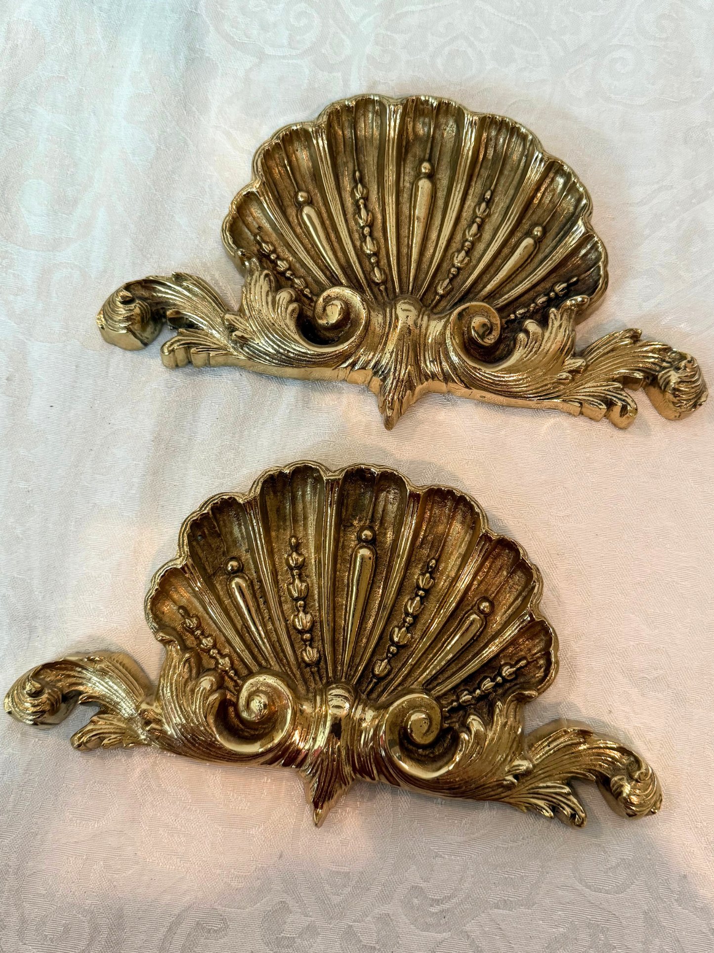 Brass Scalloped Seashell Applique