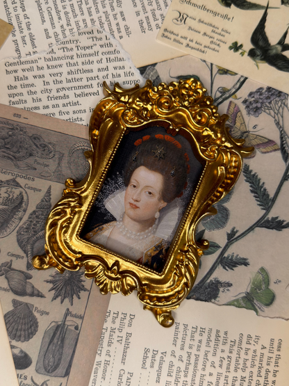 Small Marie de Medici Magnet