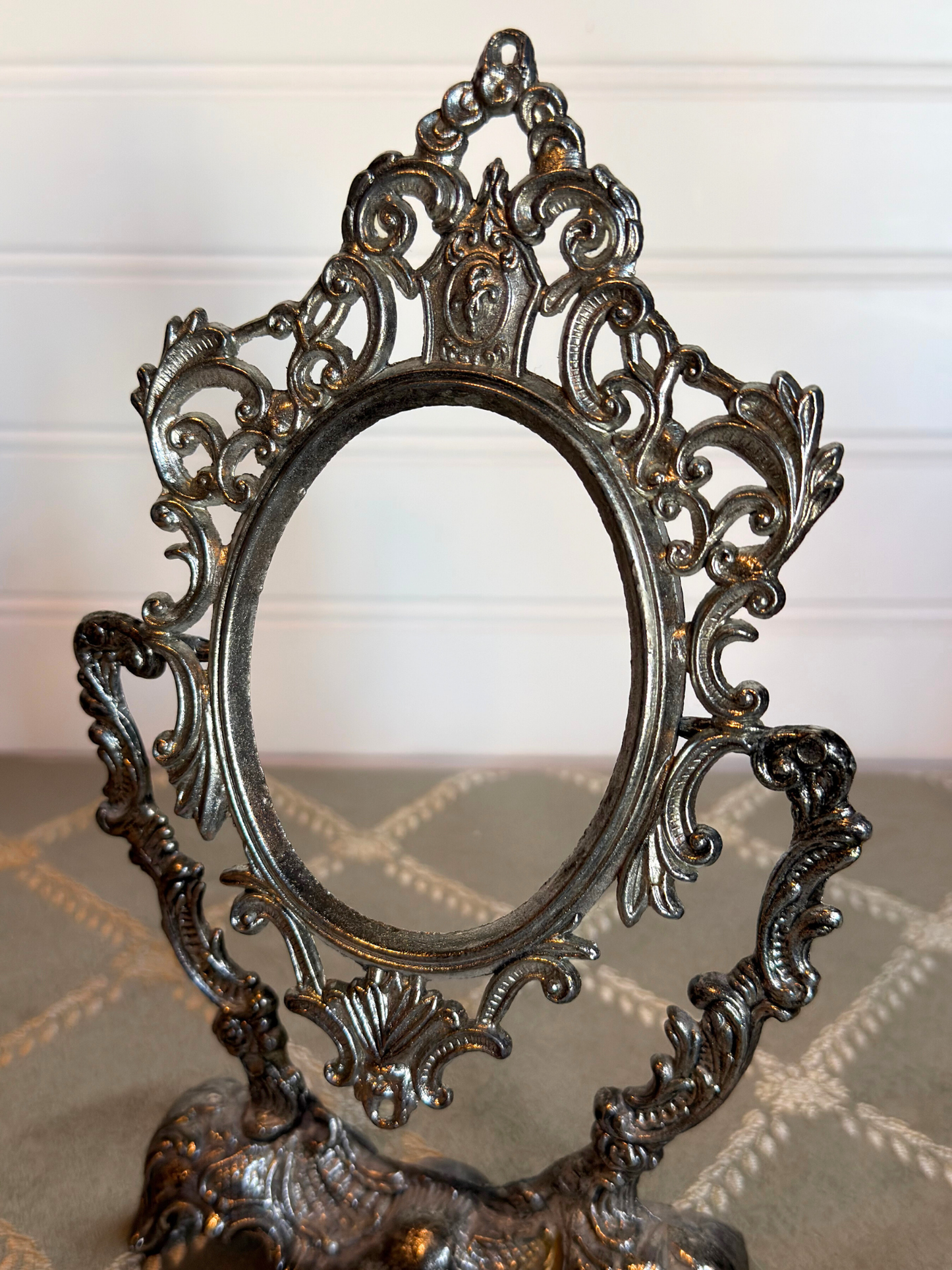 Made in Italy Silver Plated Frame Stand
