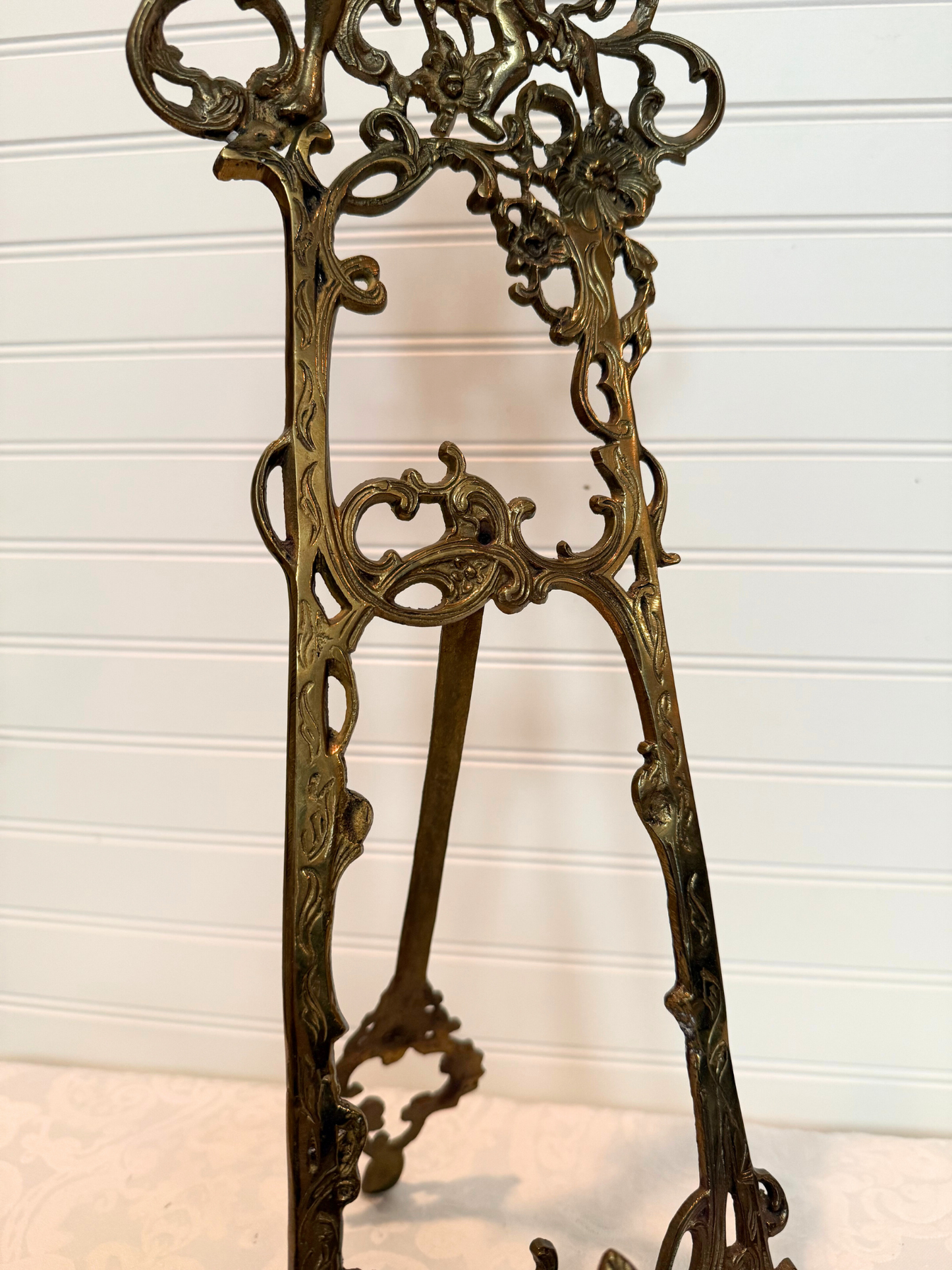 Ornate Fairy & Cherub Easel