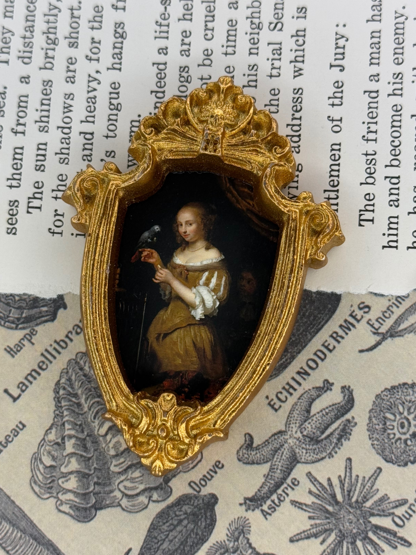 Mini Woman with Parrot Magnet