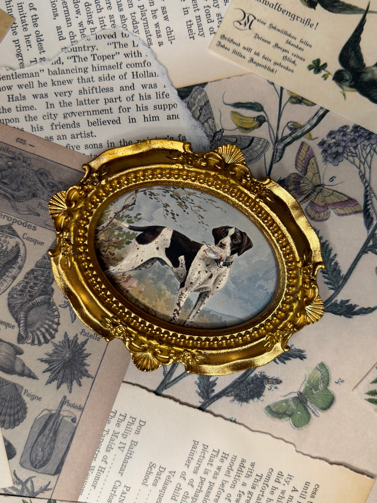 Small Hunting Dog Magnet