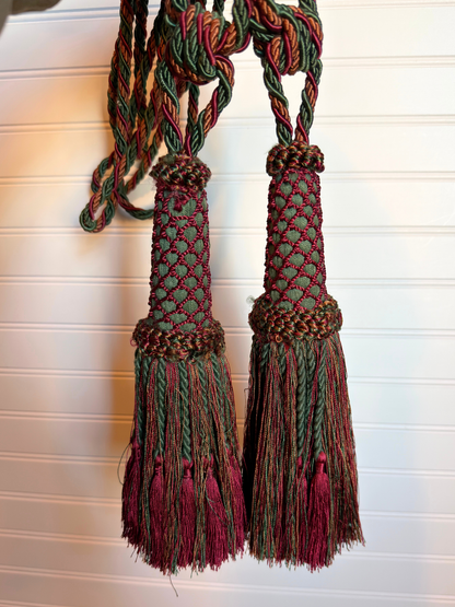 Pair of Red & Green Curtain Tieback Tassels