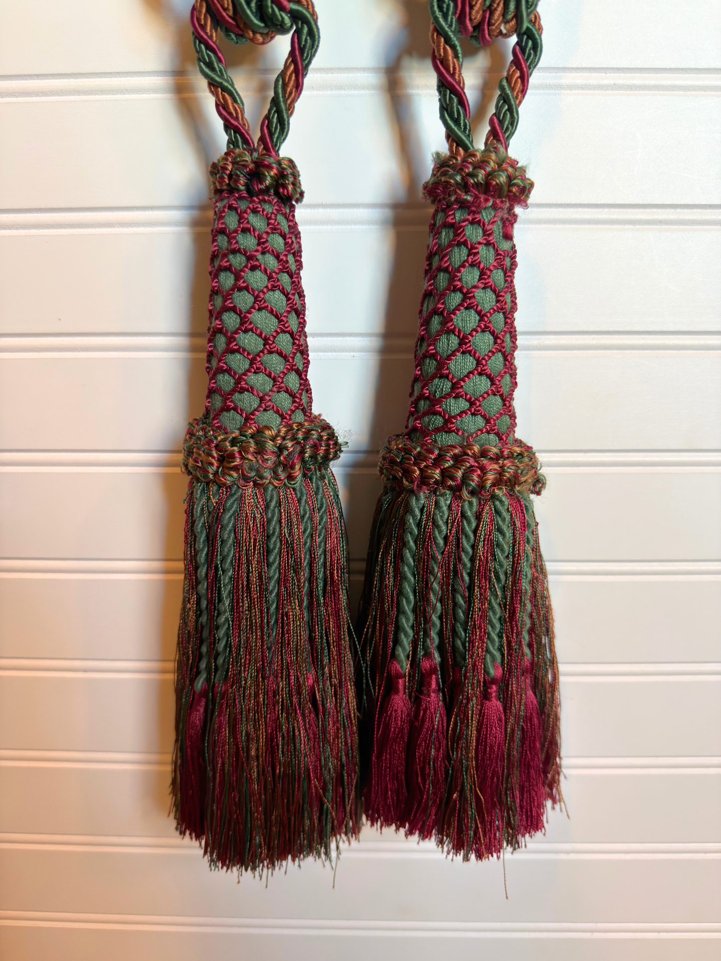 Pair of Red & Green Curtain Tieback Tassels