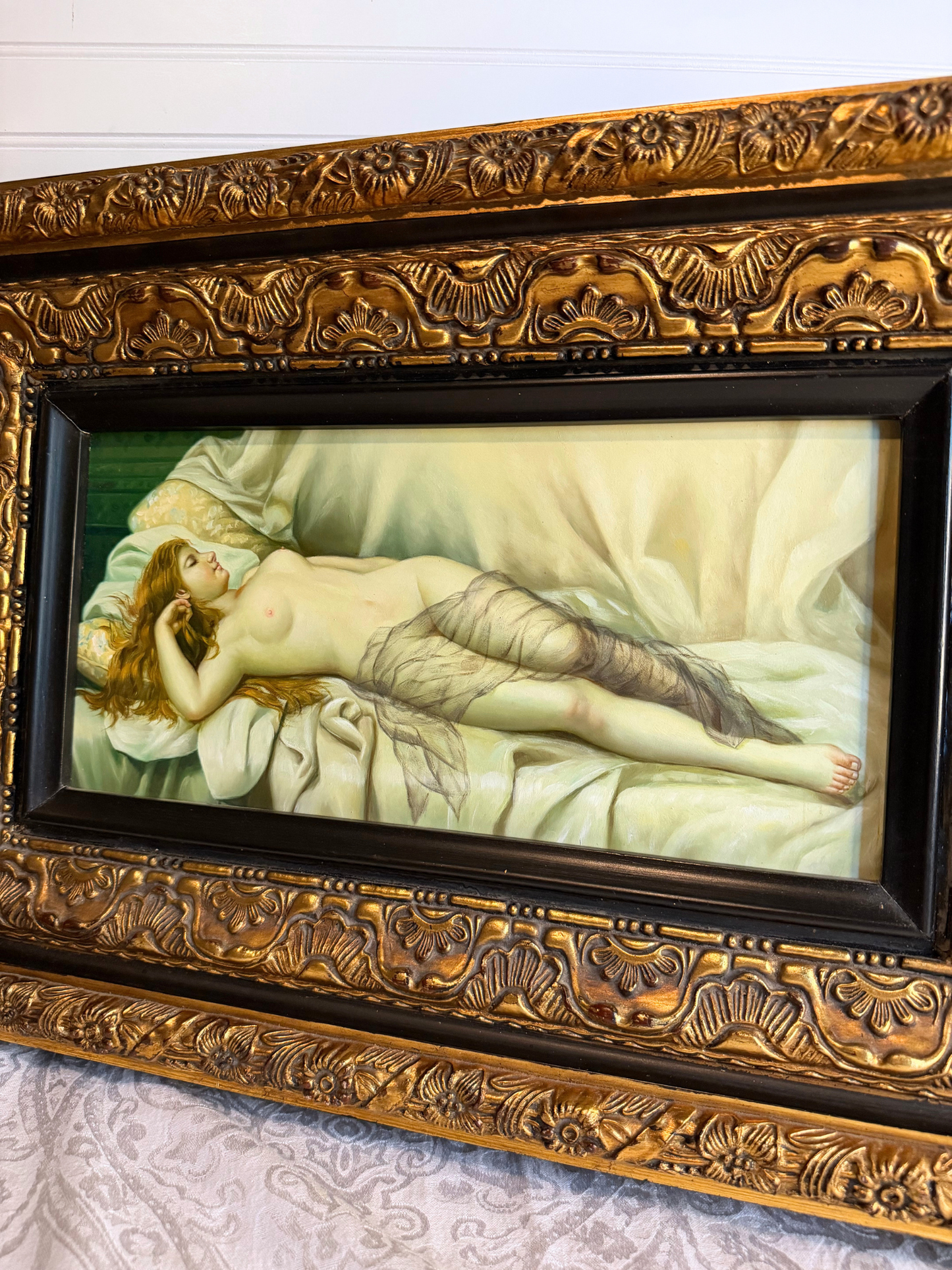 Reclining Nude Lady Oil Painting