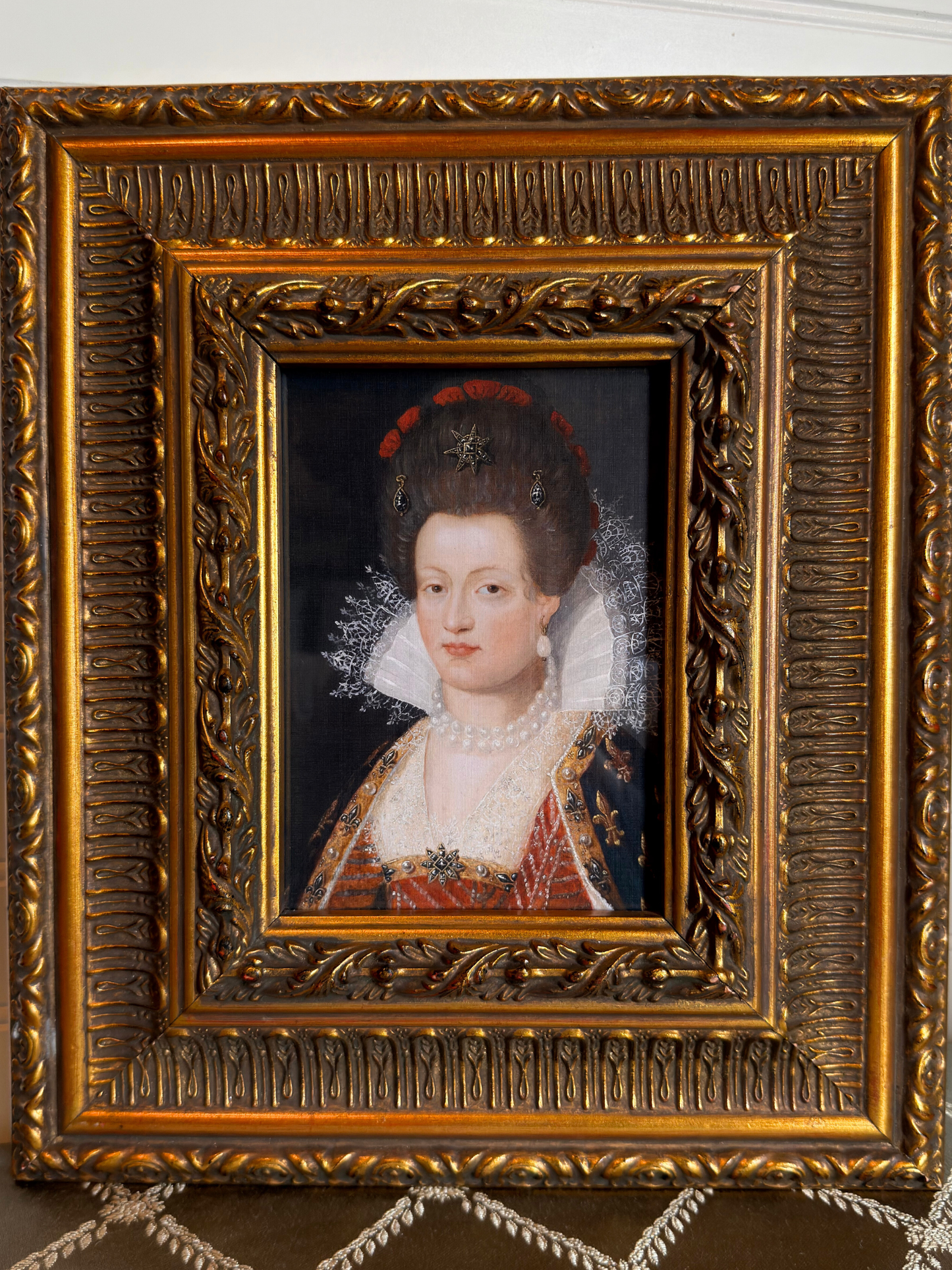 Framed Marie de Medici Print