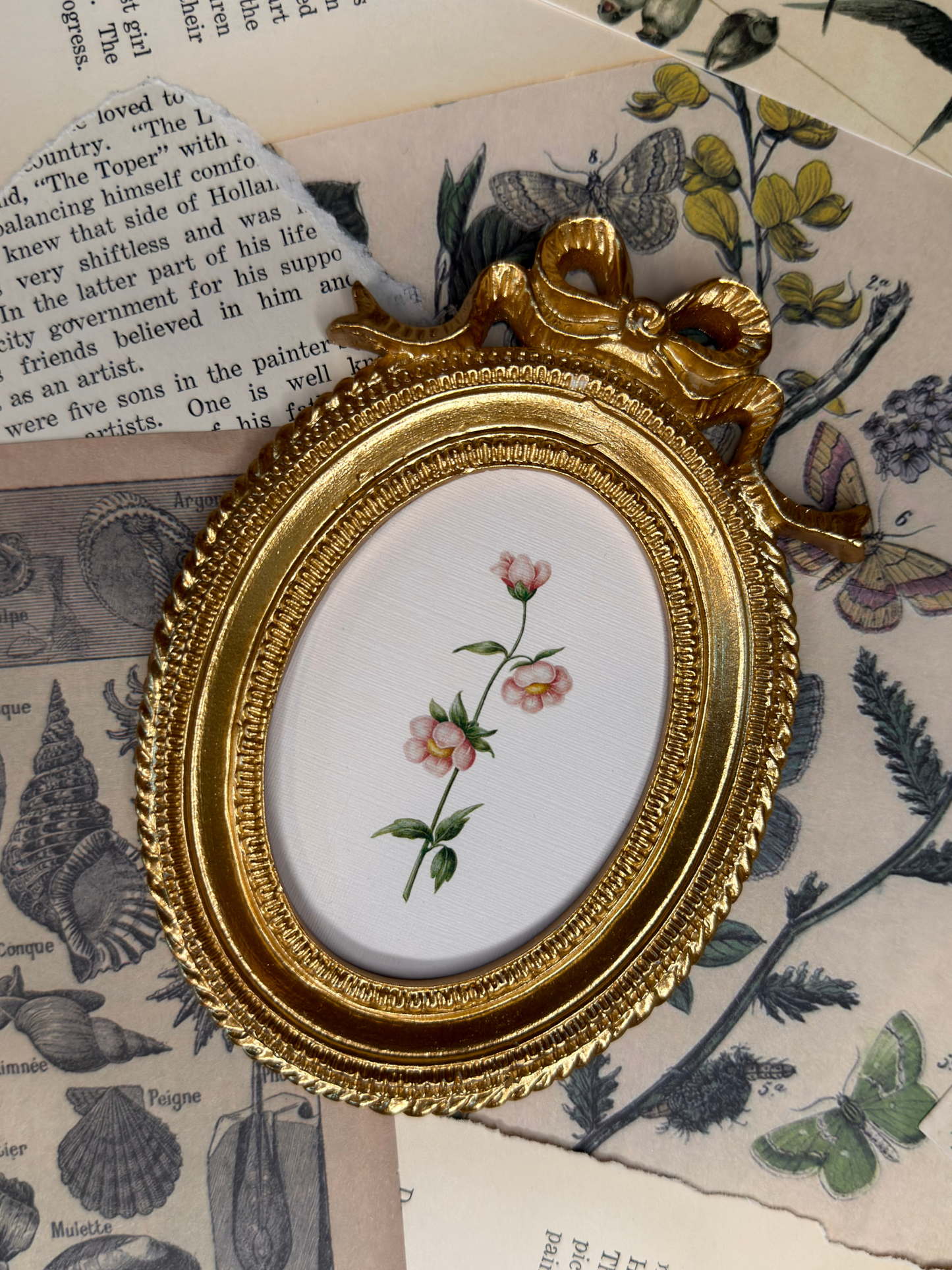 Small Pink Flowers Magnet