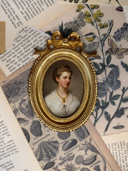 Small The Artist's Daughter Magnet