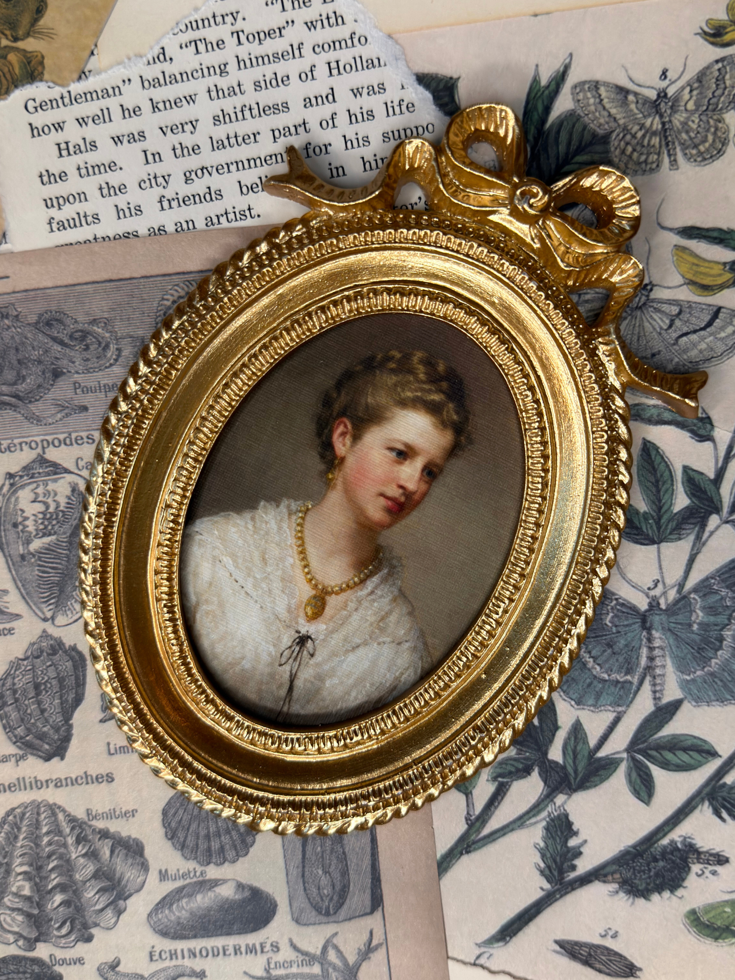 Small The Artist's Daughter Magnet