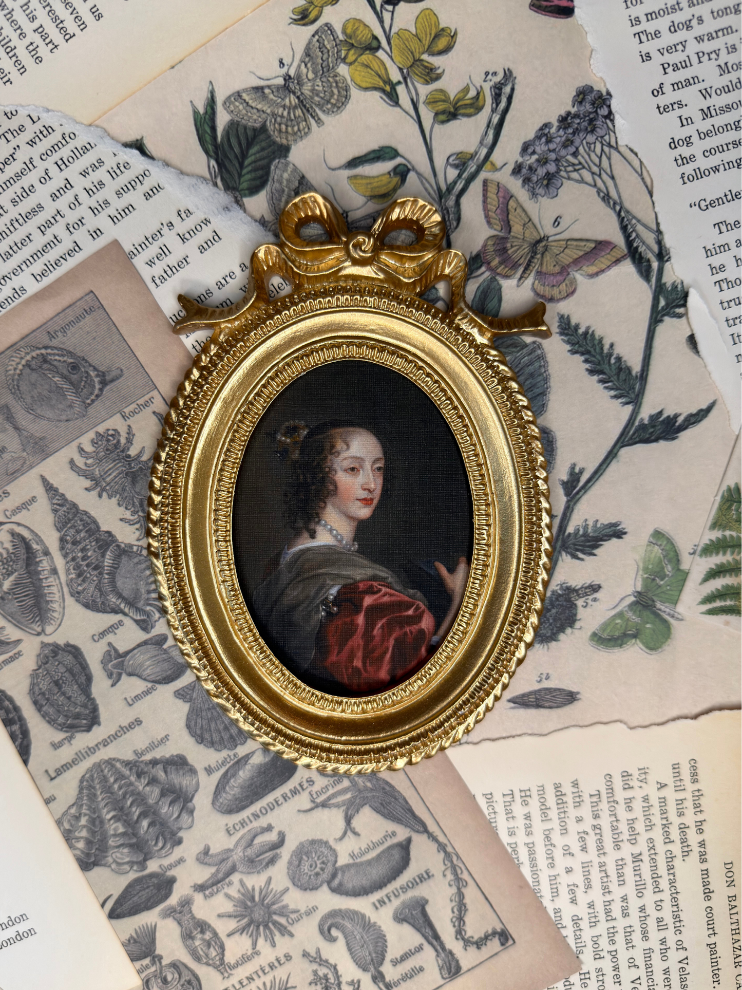 Small Queen Henriette Maria Magnet