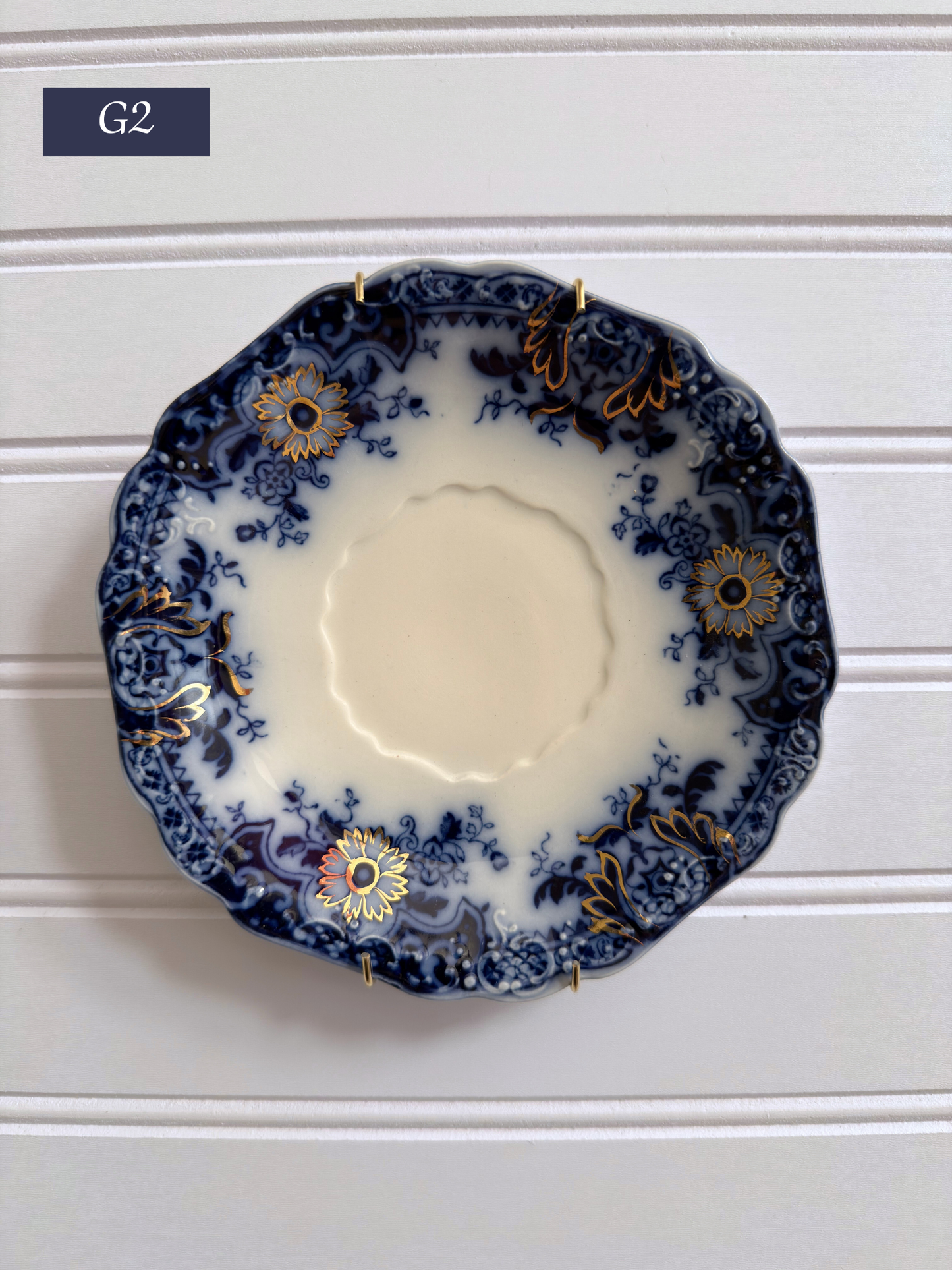 Small Johnson Brothers "Brooklyn" Pattern Plates