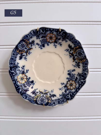 Small Johnson Brothers "Brooklyn" Pattern Plates