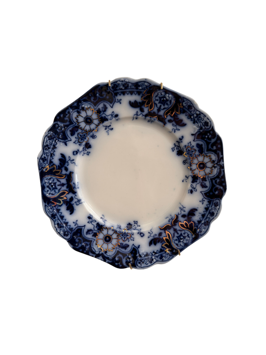 Medium Johnson Brothers "Brooklyn" Pattern Plates