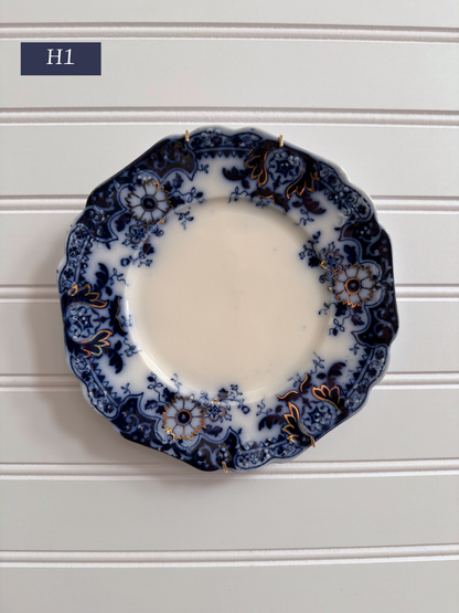 Medium Johnson Brothers "Brooklyn" Pattern Plates