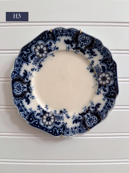 Medium Johnson Brothers "Brooklyn" Pattern Plates