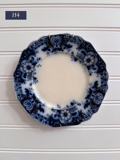 Medium Johnson Brothers "Brooklyn" Pattern Plates