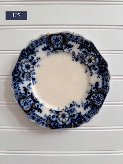 Medium Johnson Brothers "Brooklyn" Pattern Plates