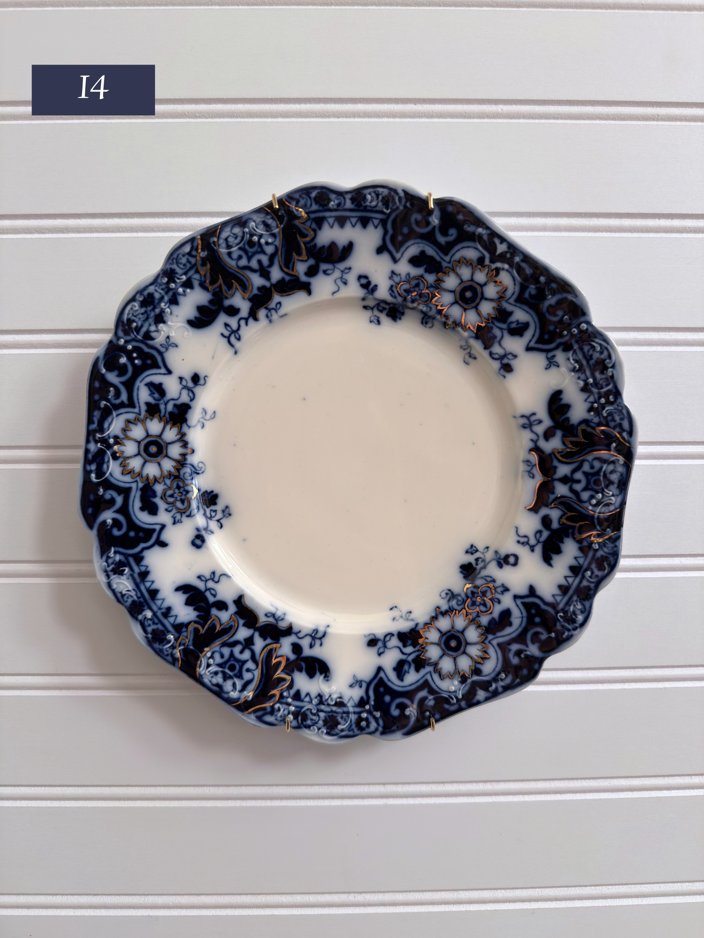 Large Johnson Brothers "Brooklyn" Pattern Plates