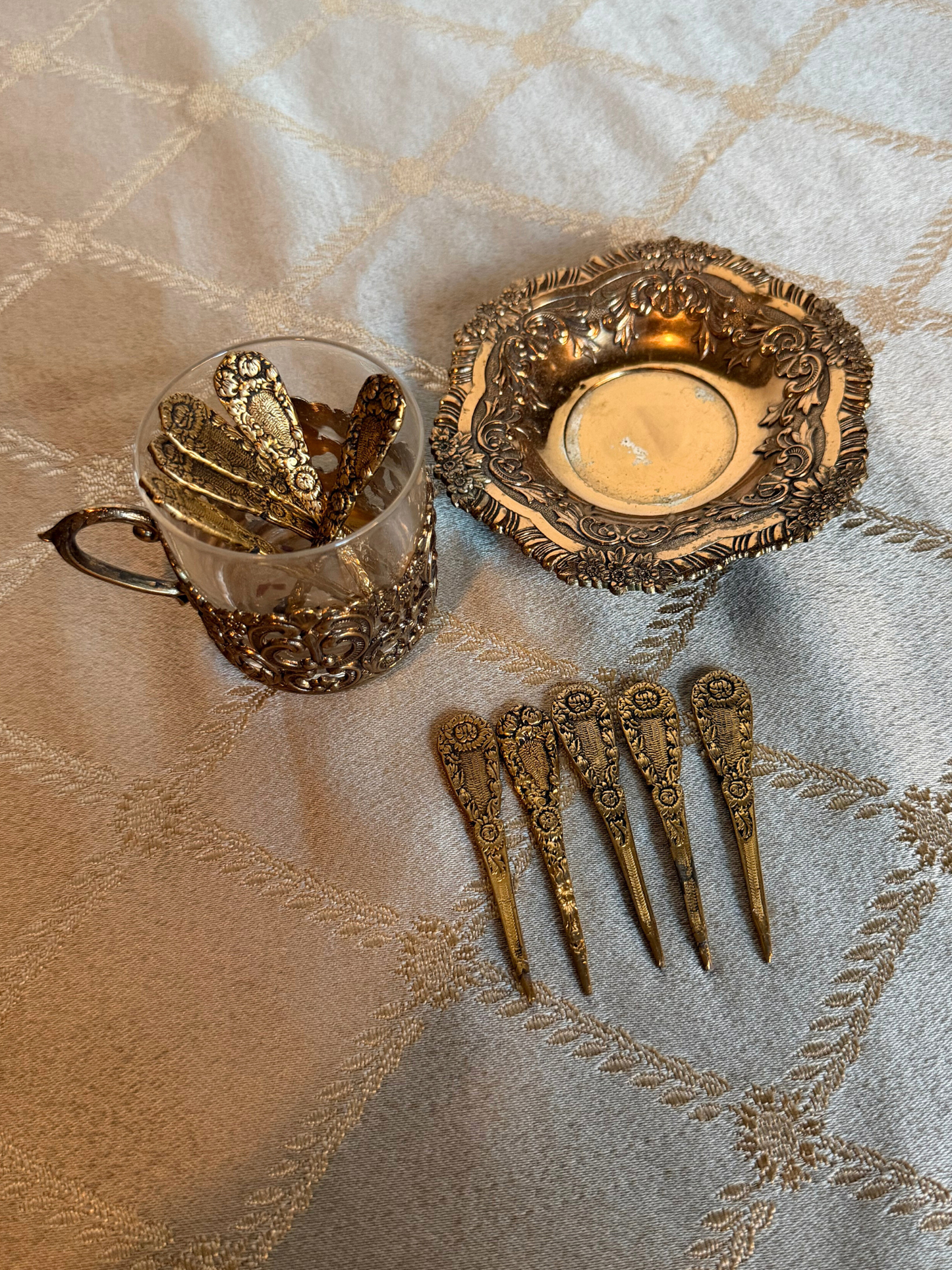 Tea cup with Charcuterie Board Toothpicks