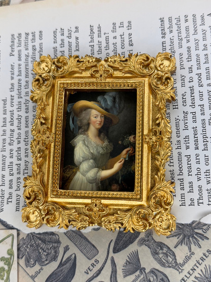 Small Marie Antoinette Magnet