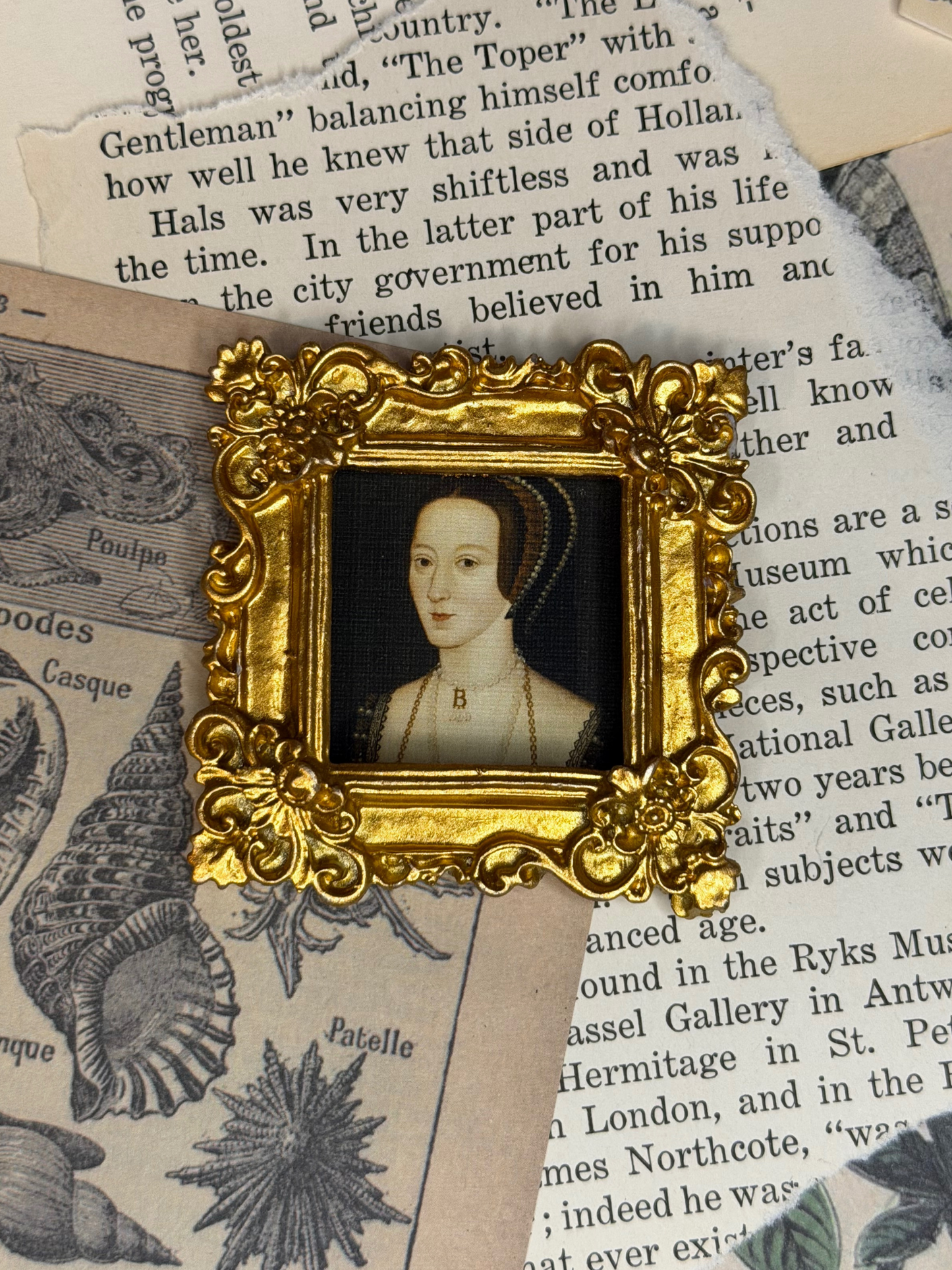 Mini Anne Boleyn Magnet