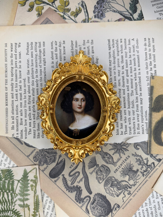 Small Nanette Kaulla Magnet