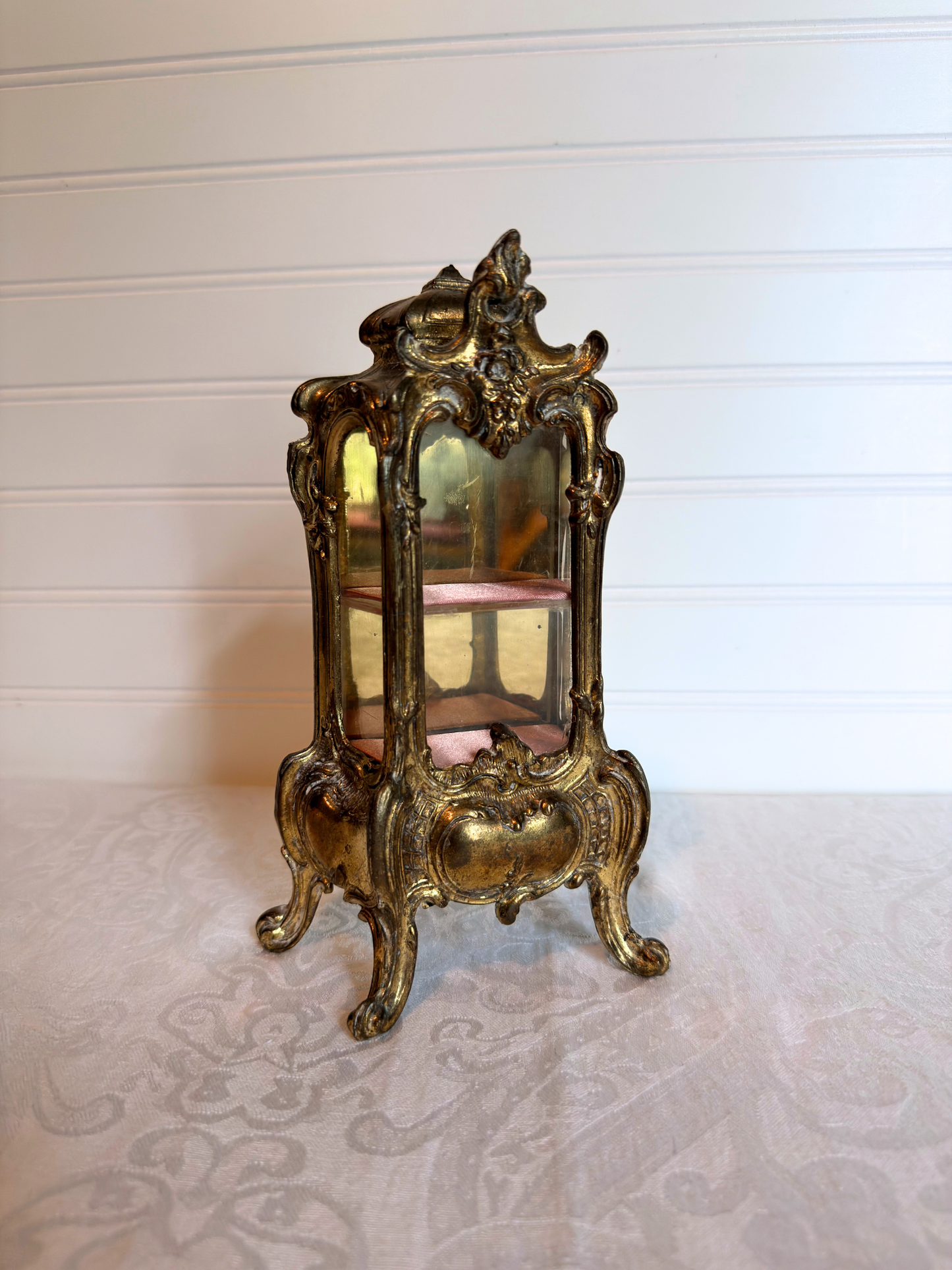 Vitrine Jewelry Box