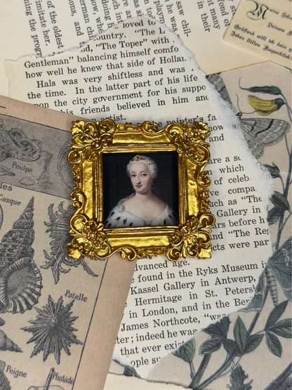 Mini Queen Ulrika Eleonora Magnet