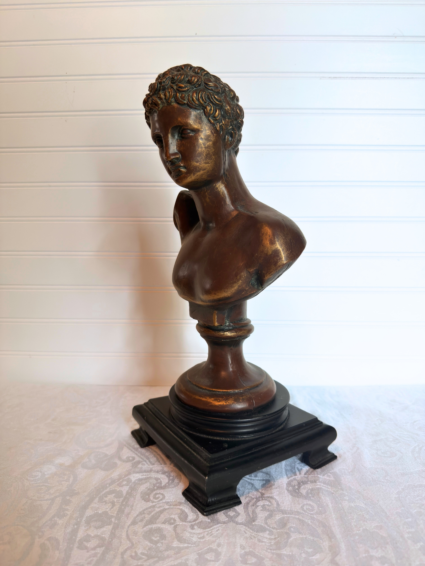 Hermes Statue