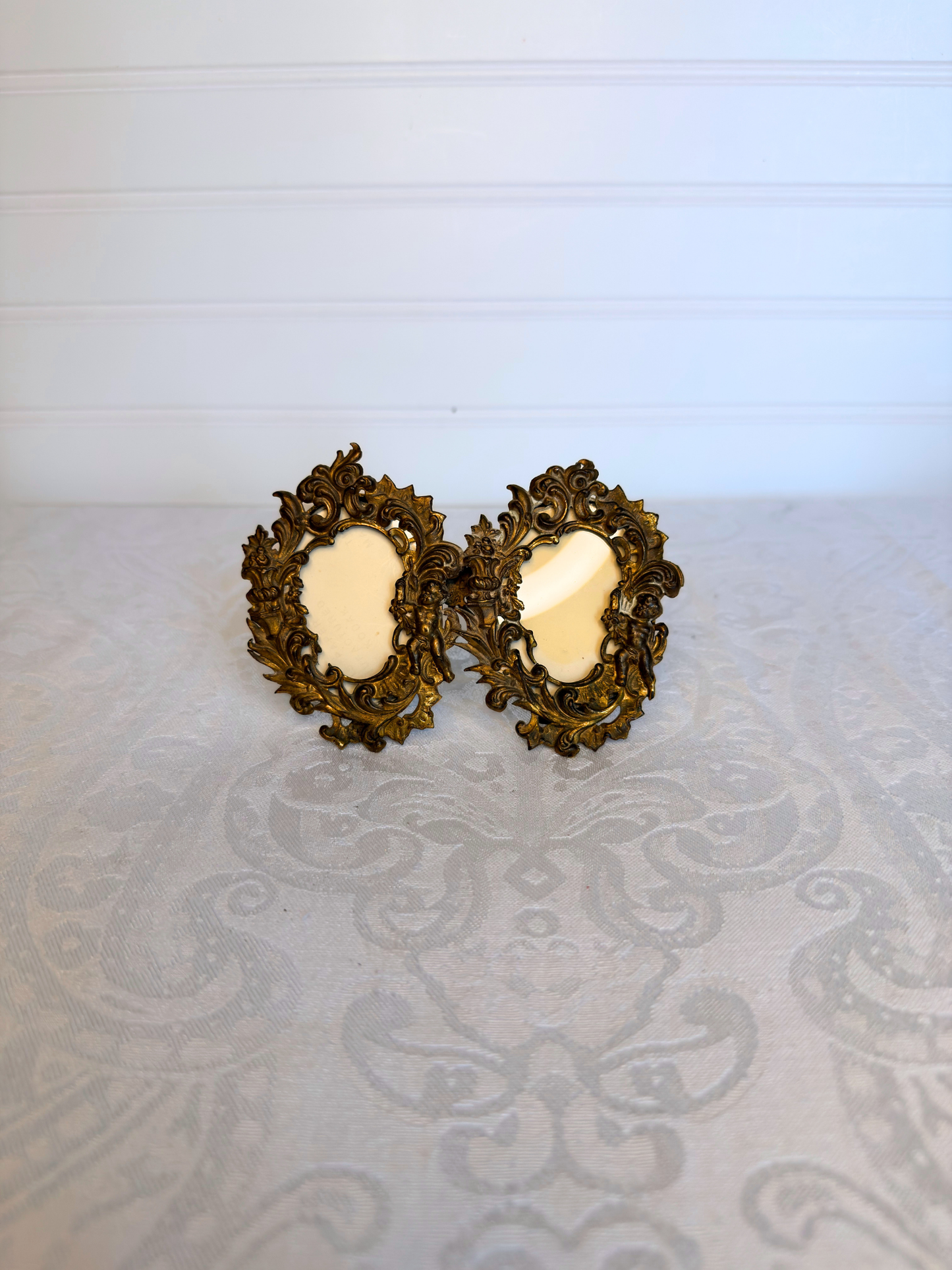 Mini Cherub Tabletop Double Frame