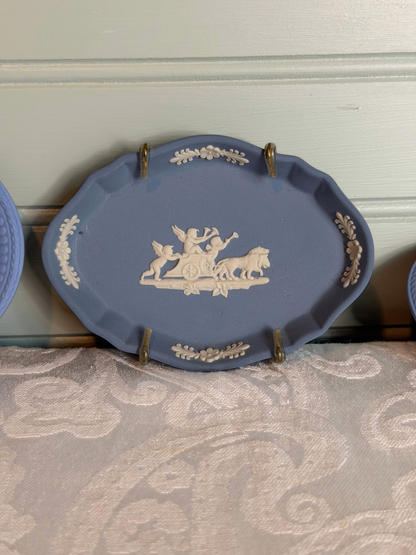 Set of 3 Wedgwood Jasperware Dishes