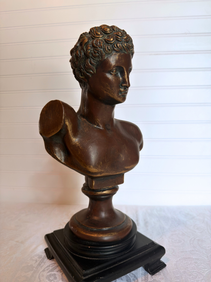 Hermes Statue