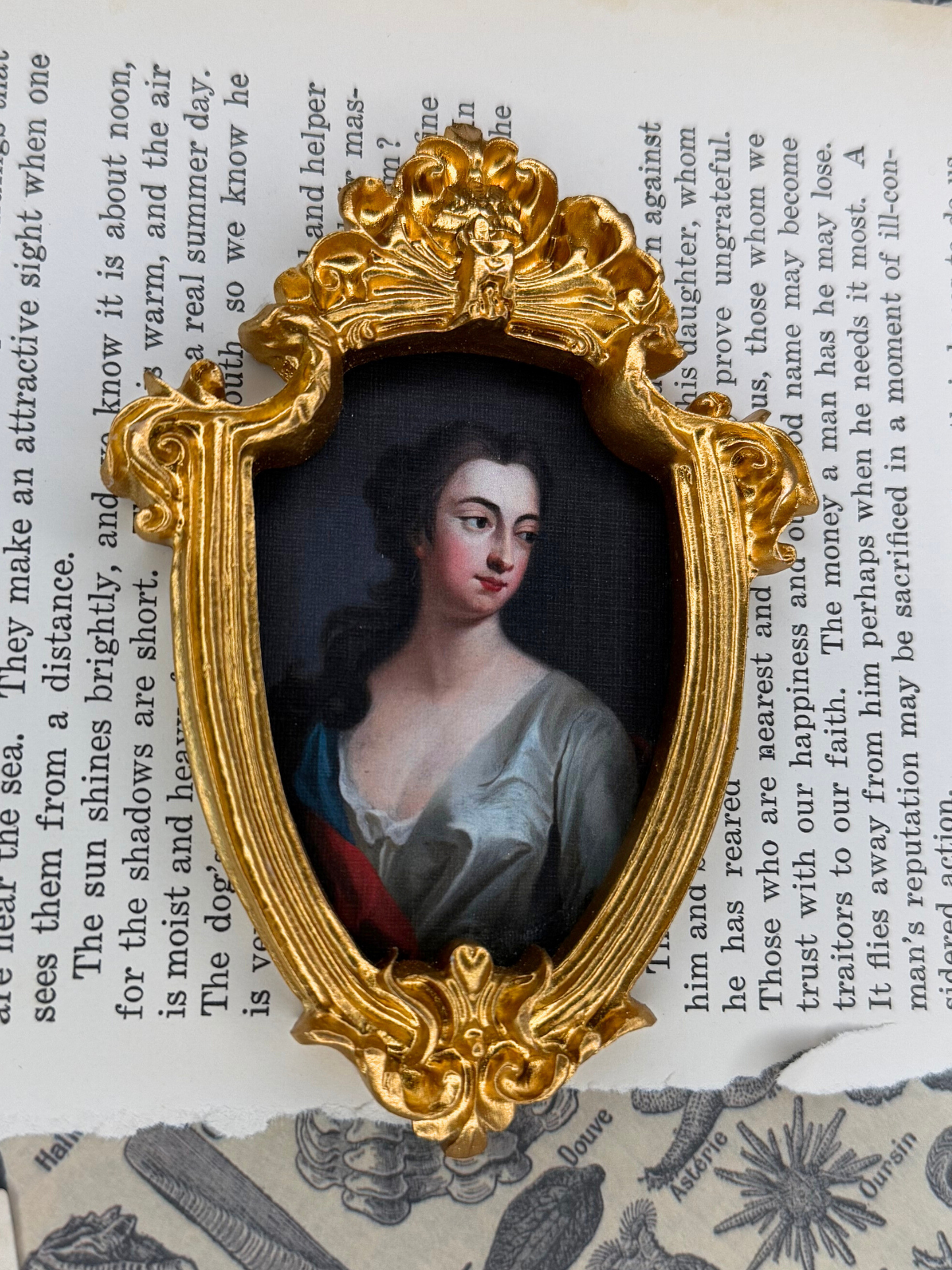Small Elizabeth Churchill Magnet