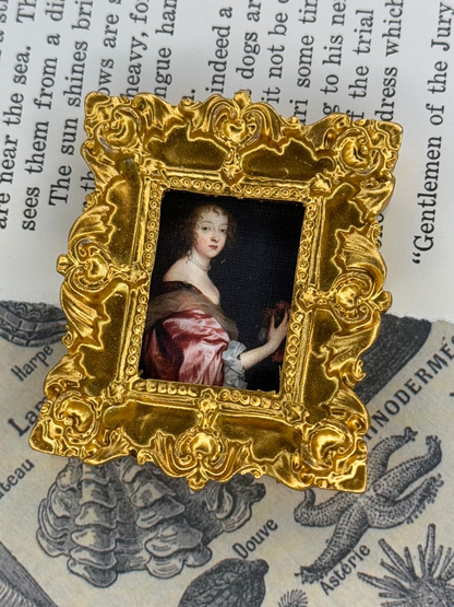 Mini Catherine Howard Magnet