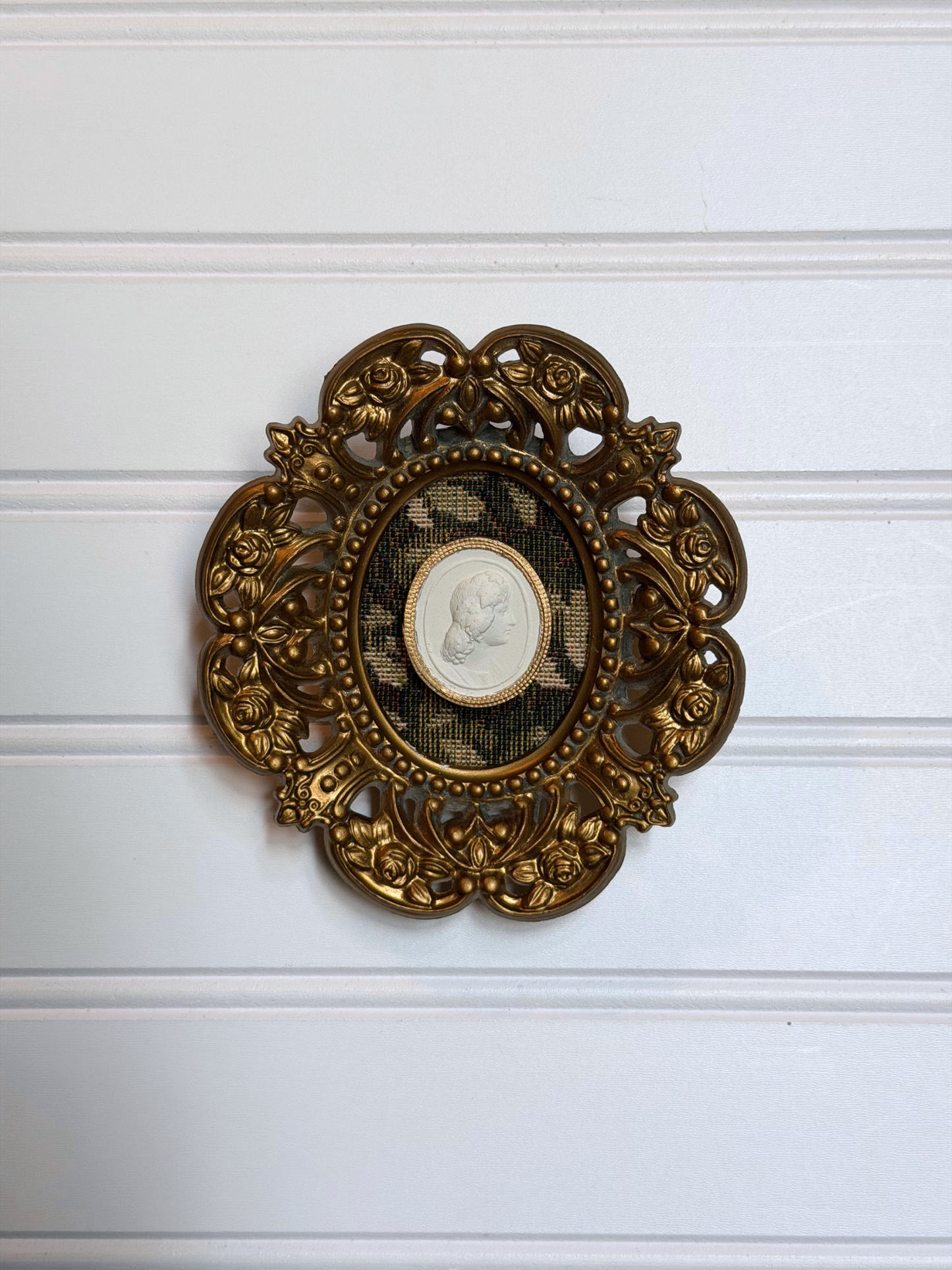 Framed Goddess Melpomene Intaglio