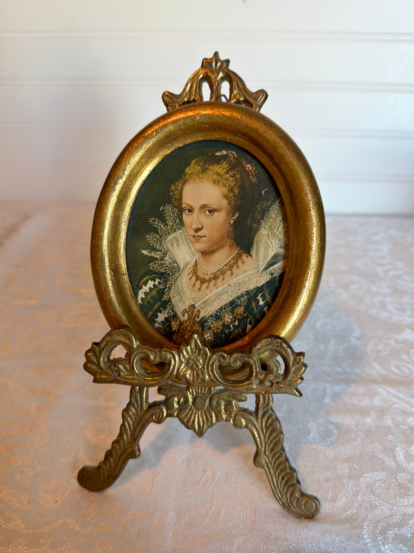 Made in Italy Florentine Frame With Portrait Print