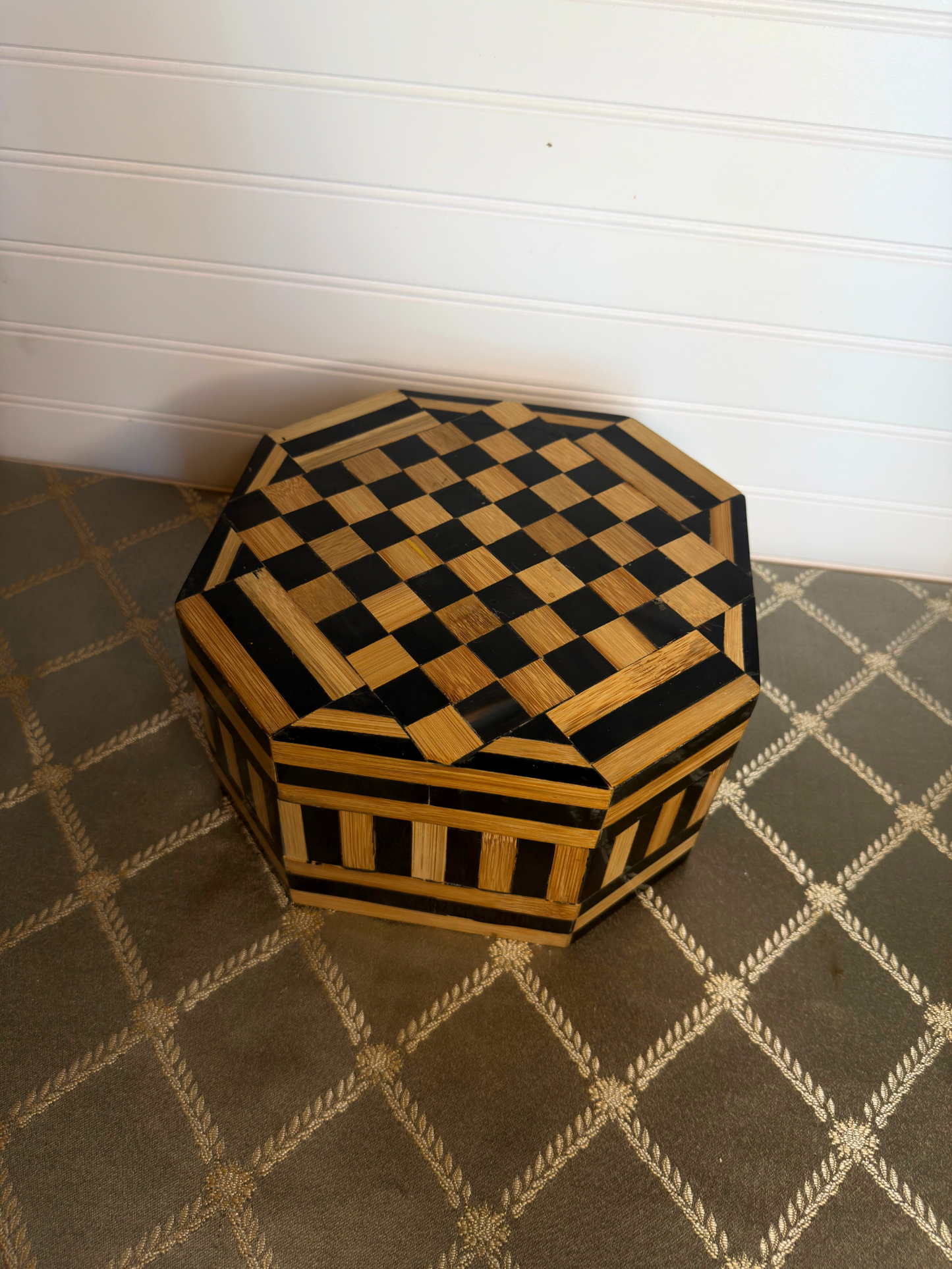 Large Octagonal Checkerboard Pattern Box