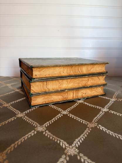 Shakespeare Stacked Leather Books Box