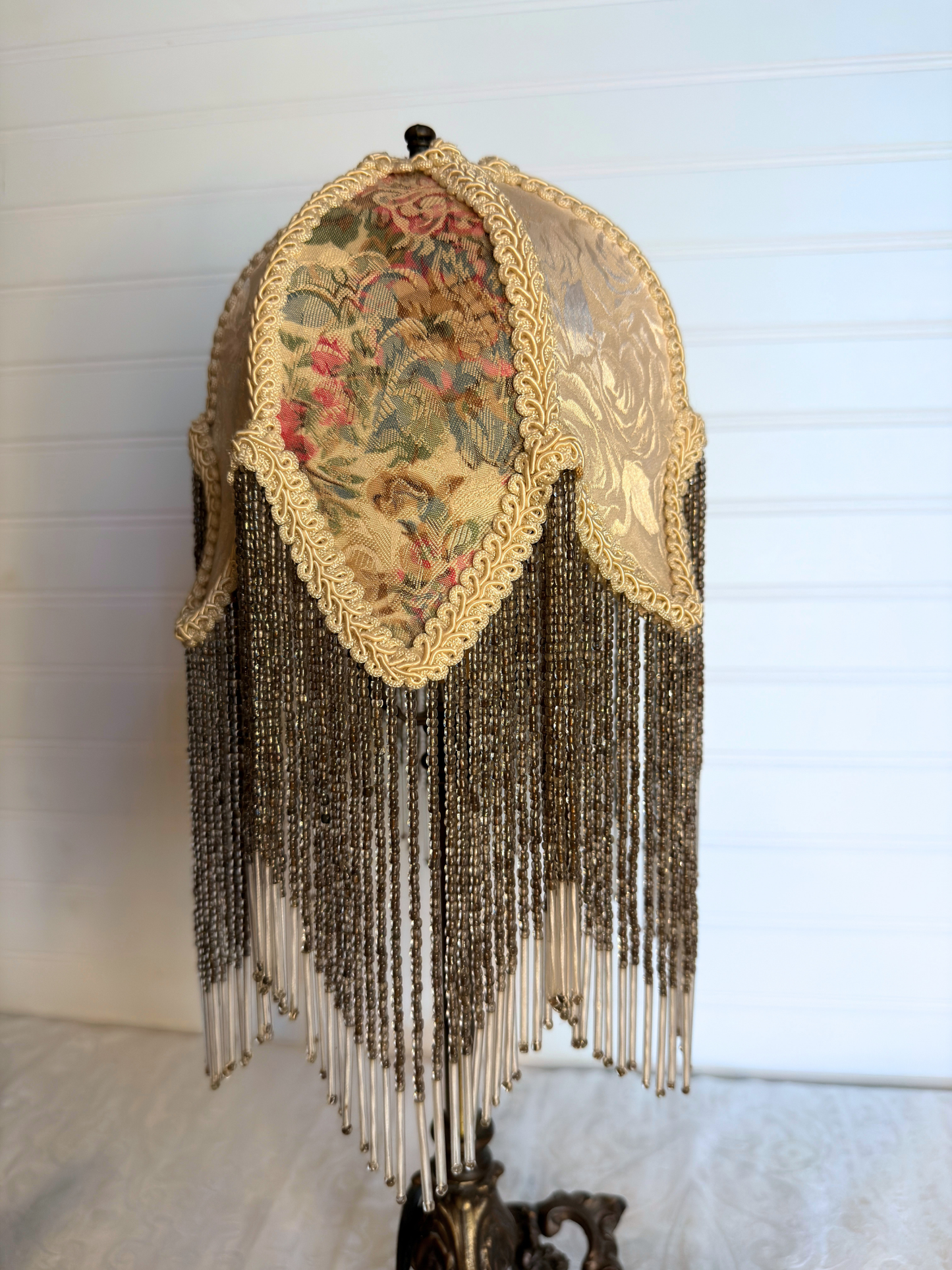 Victorian Meyda Tiffany Tulip Lamp