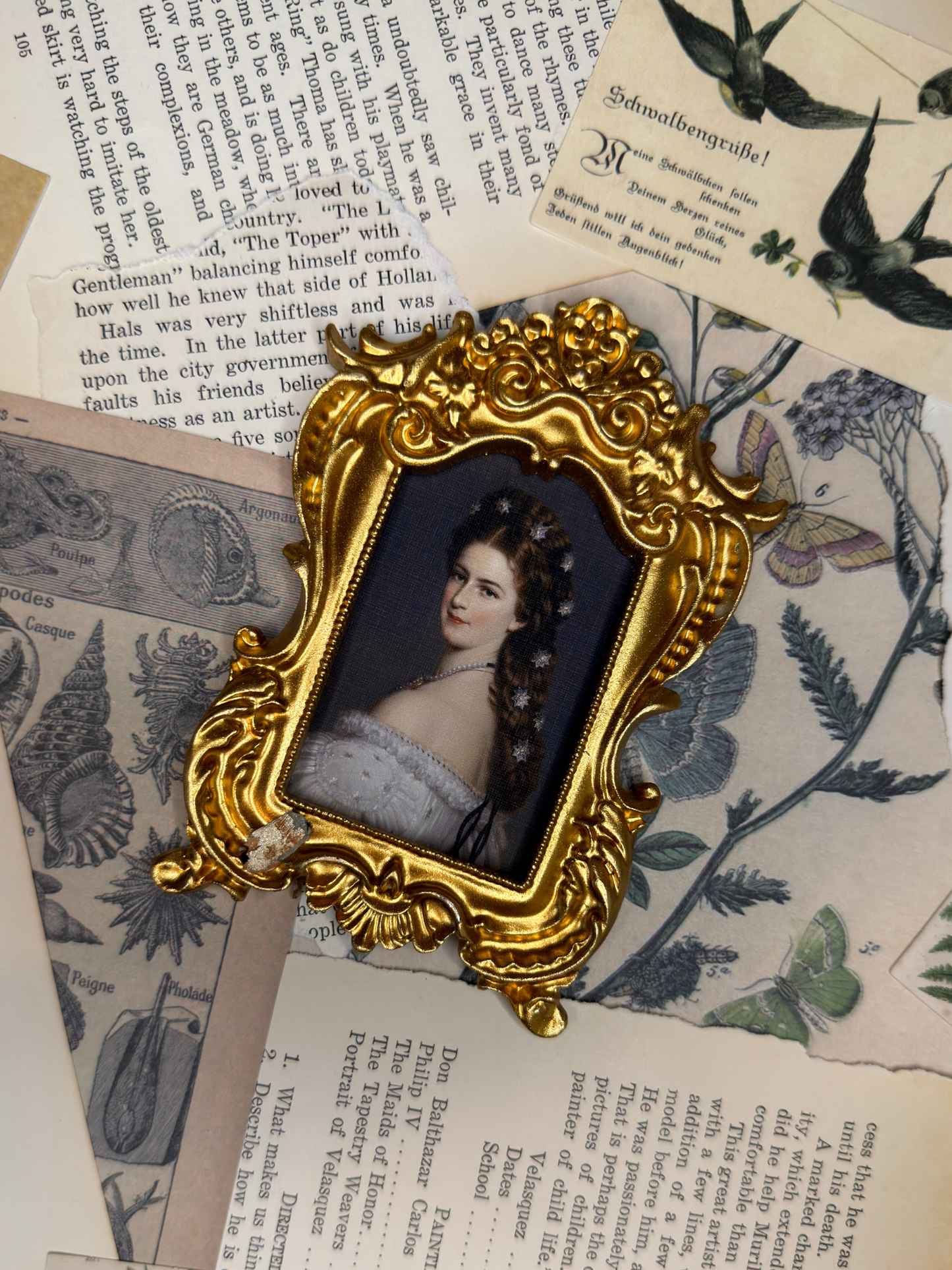 Small Empress Elisabeth Magnet