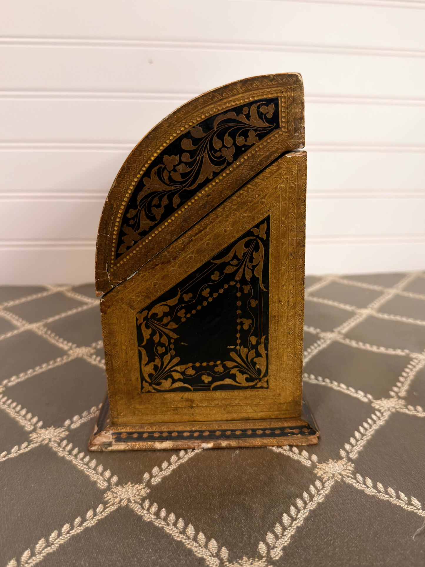 Florentine Stationary Box