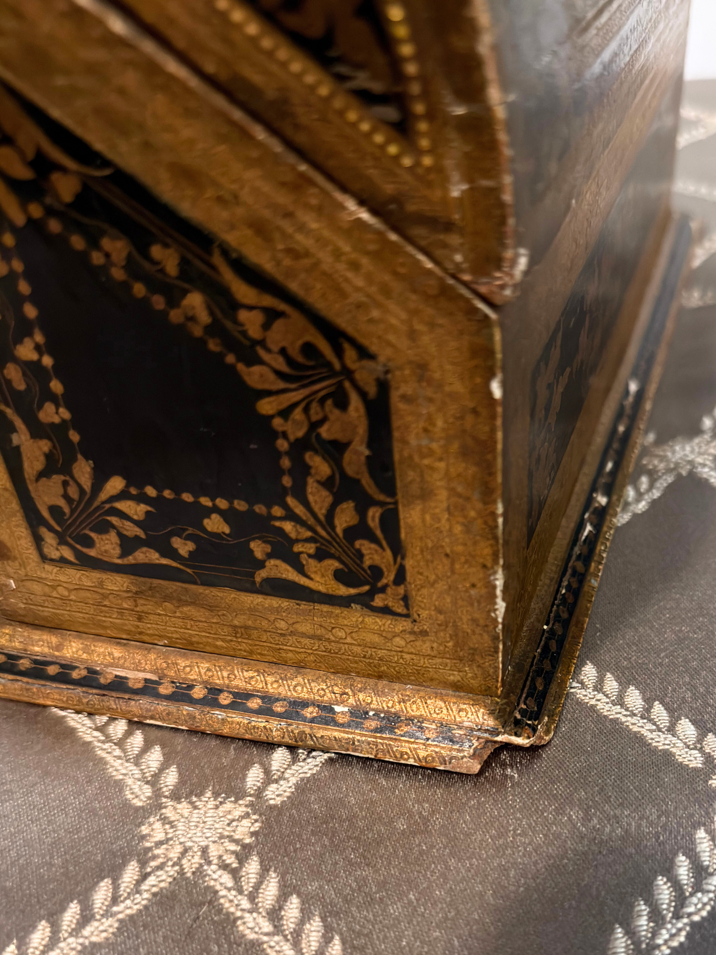 Florentine Stationary Box