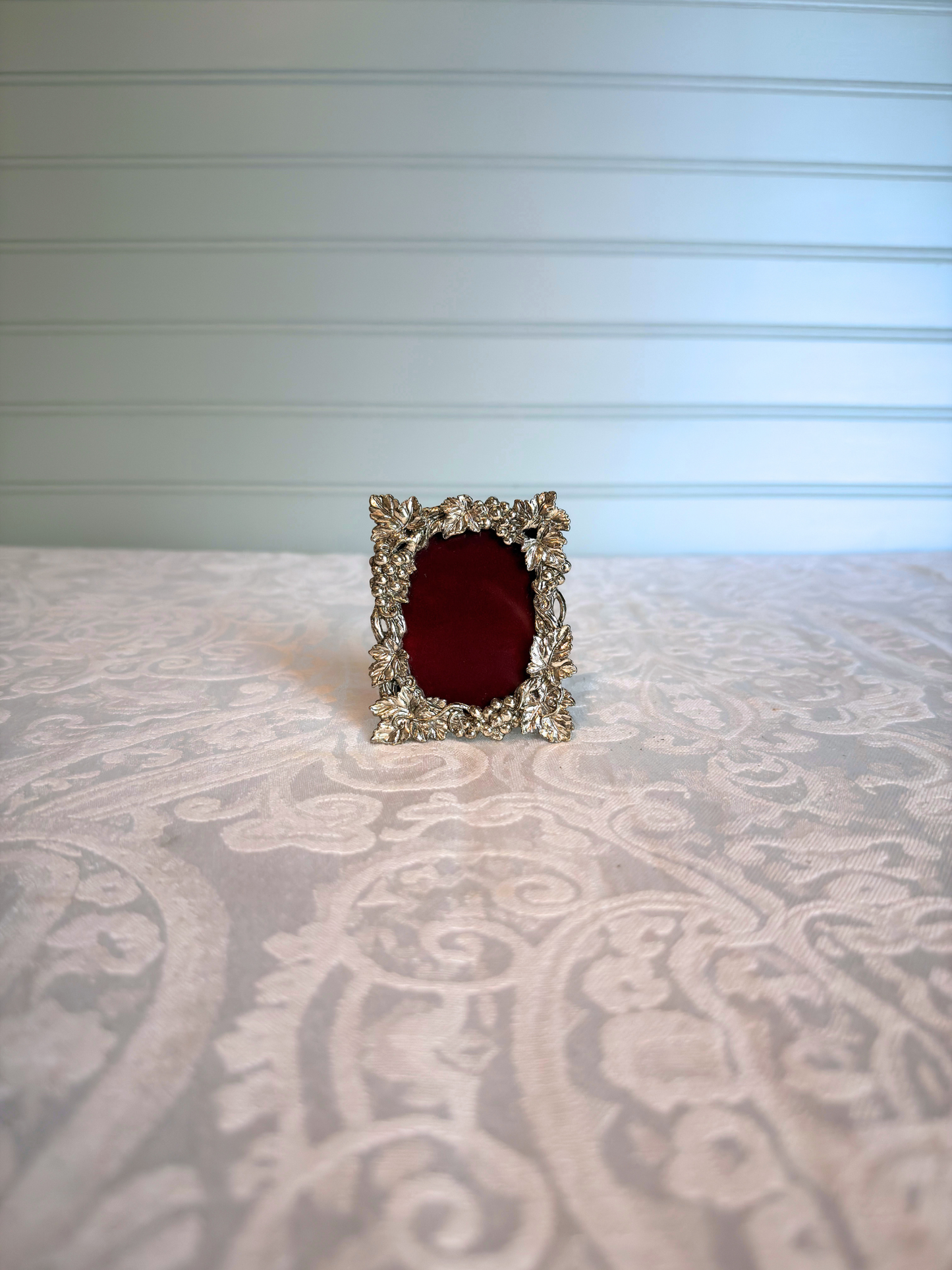 Mini Silver Metal Tabletop Frame